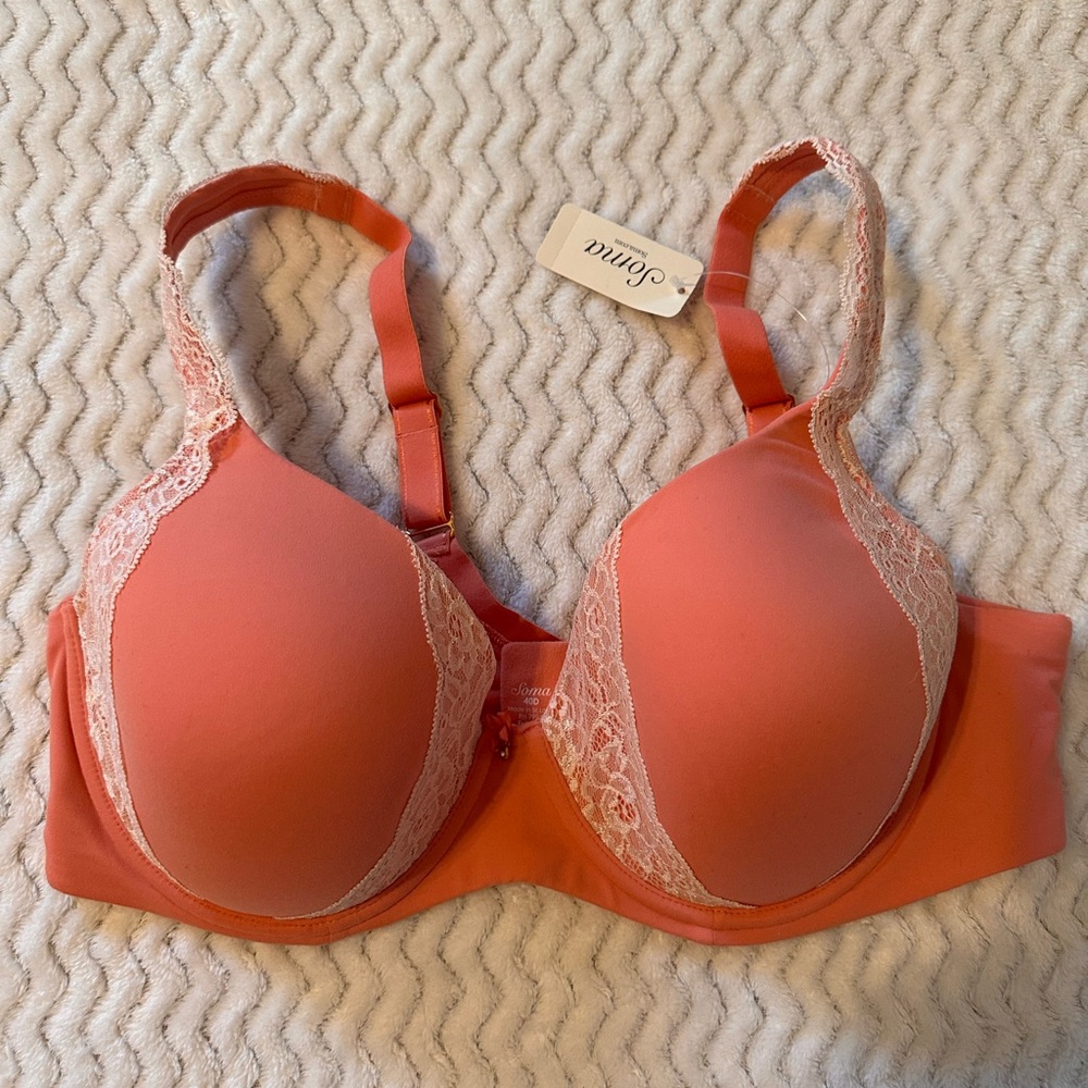 Soma Full Coverage Peach Lace Accent Bra